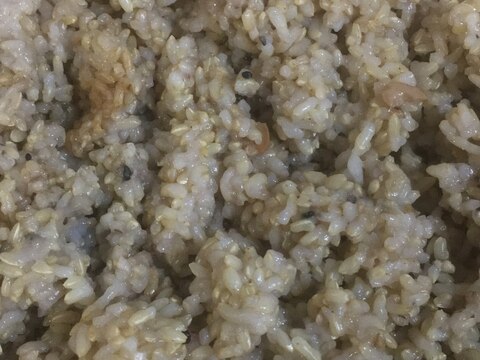 圧力鍋で炊く 食物繊維たっぷりな モッチモチご飯